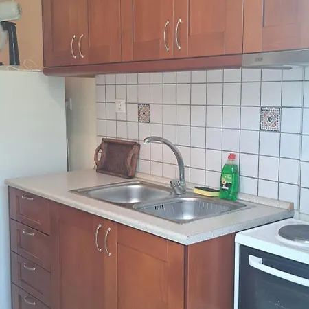 Golden Sun Apartment Rovies