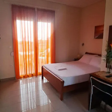Golden Sun Apartment