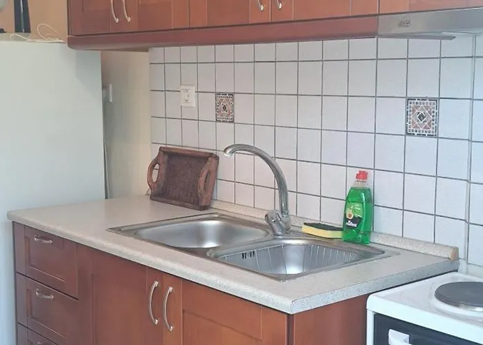 Golden Sun Apartment Rovies