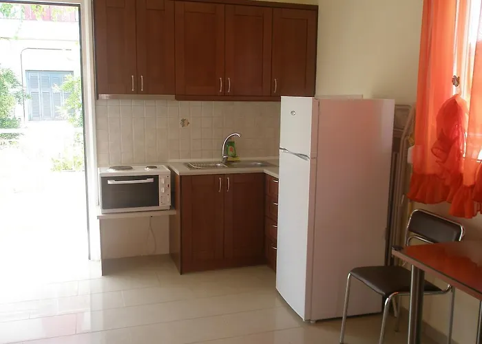 Apartment Golden Sun Rovies